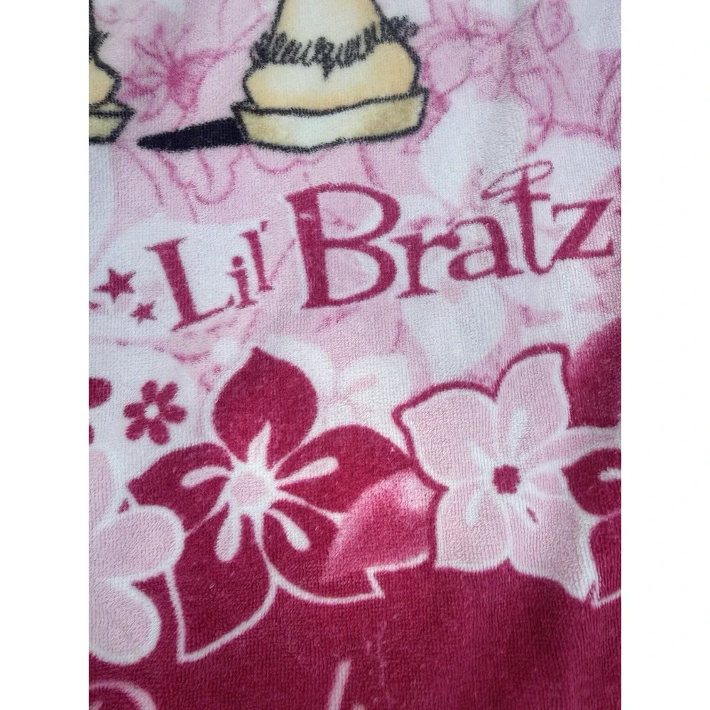 Vintage Lil Bratz Paradise Beach Towel Hot Pink Flower 4 Doll  MGA 2003 Y2K